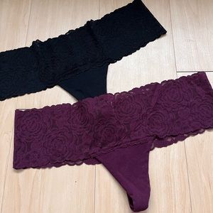Victoria’s Secret PINK wide lace thong bundle